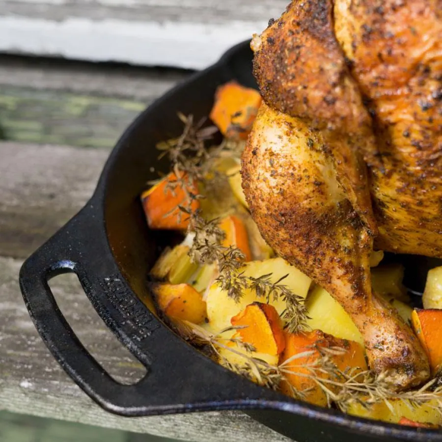 cast_iron_poultry_roaster_cf_2.webp Store Cast iron poultry roaster cf30 Cast Iron Molds
