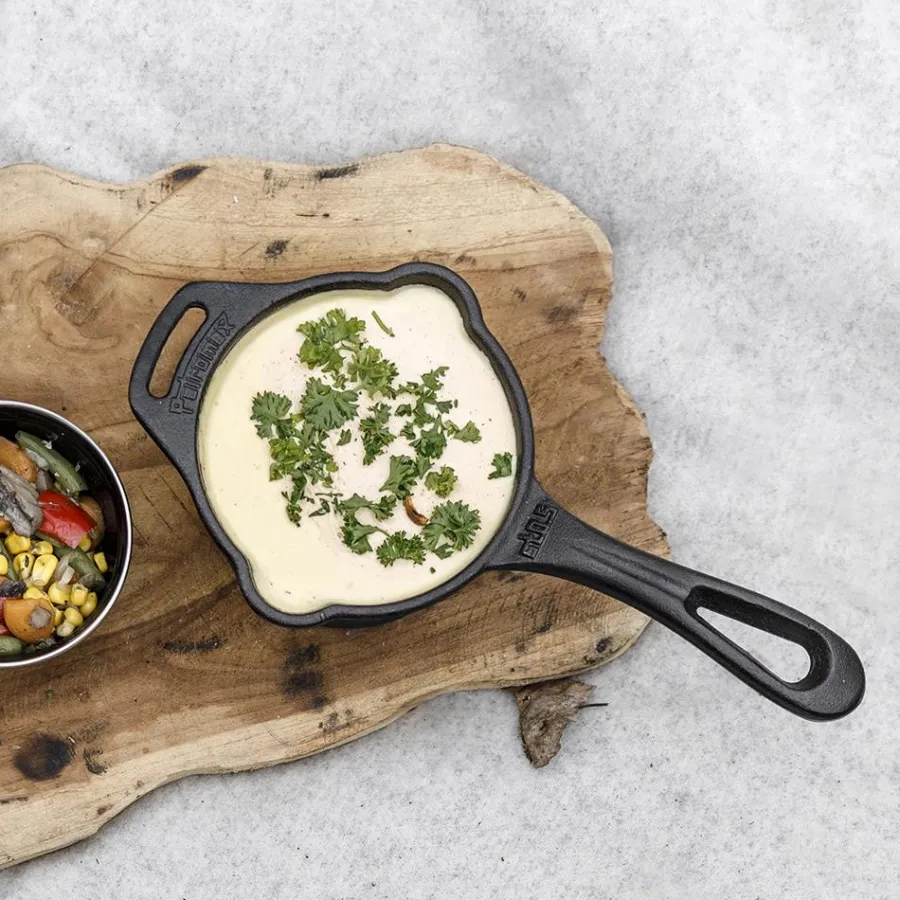 cast_iron_sauce_pan_6.webp Best Cast iron sauce pan Dutch Oven