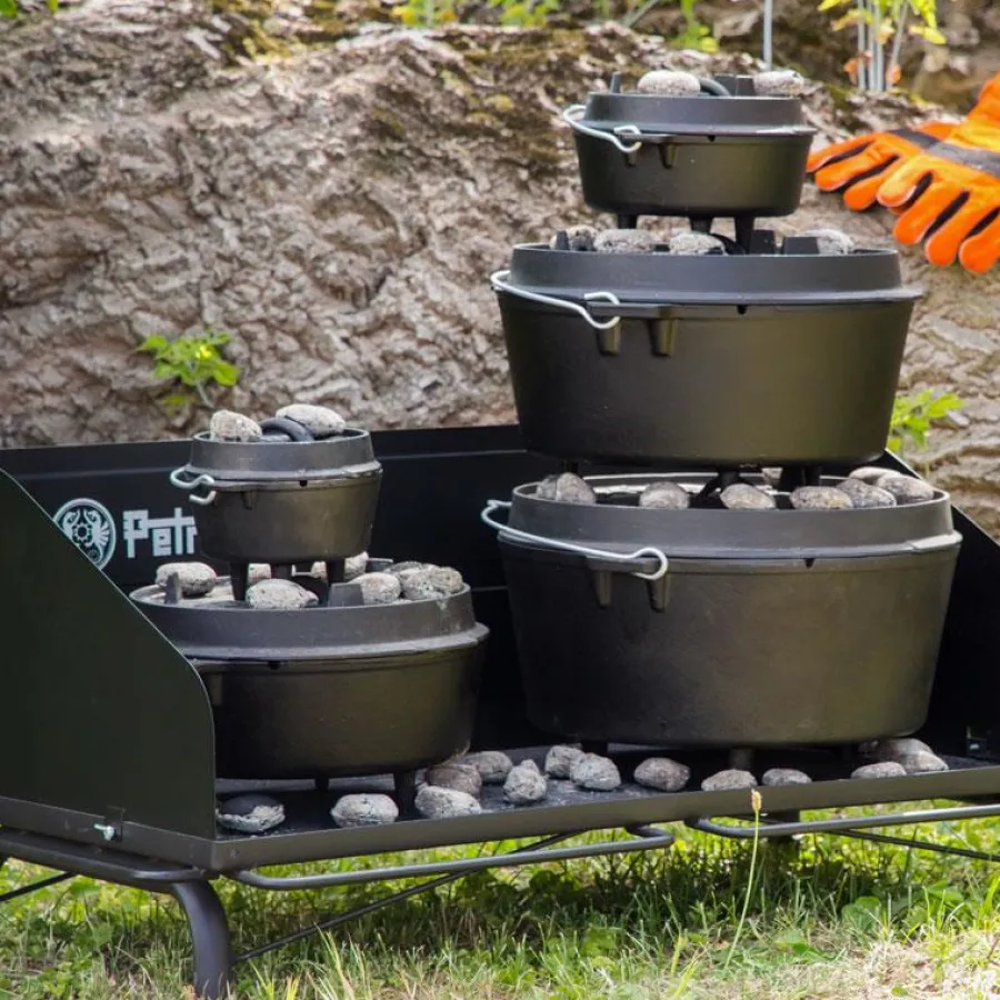 dutch_oven_table_5.webp Fashion Dutch Oven table Dutch Oven