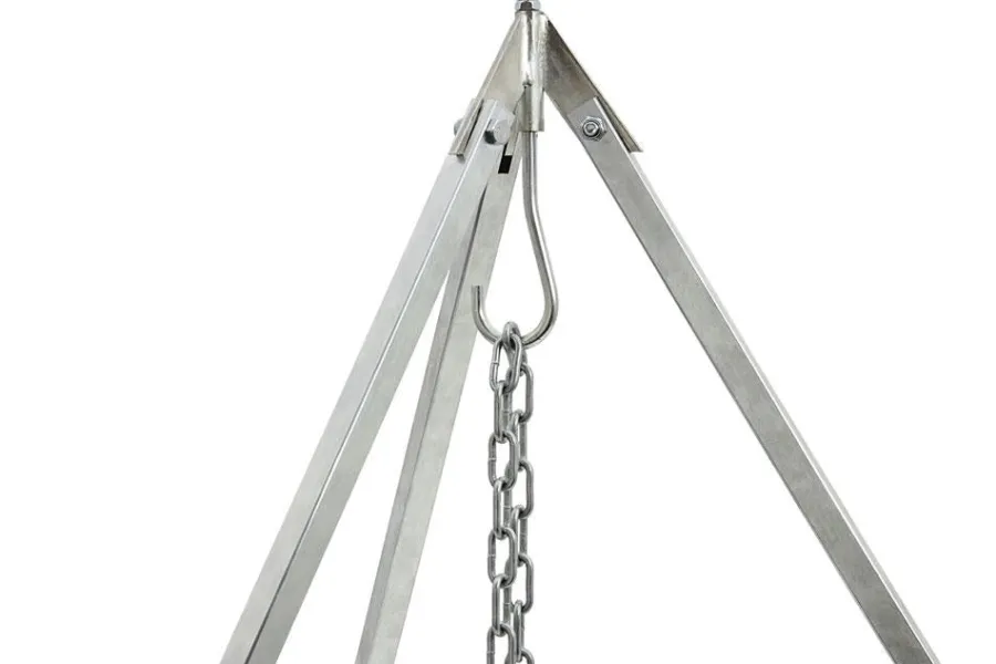 tripod_with_chain__hook_2.webp Online Tripod with chain & hook Campfire Utensils | Grills