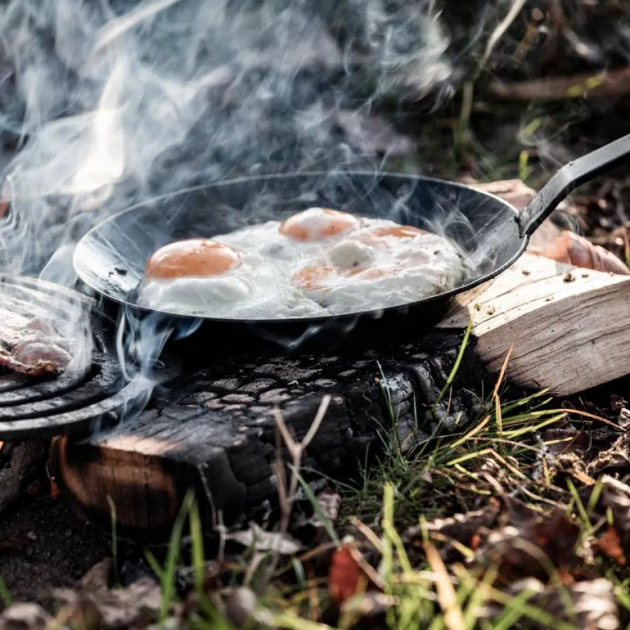 wrought_iron_pan_3.webp Best Wrought iron pan Pans