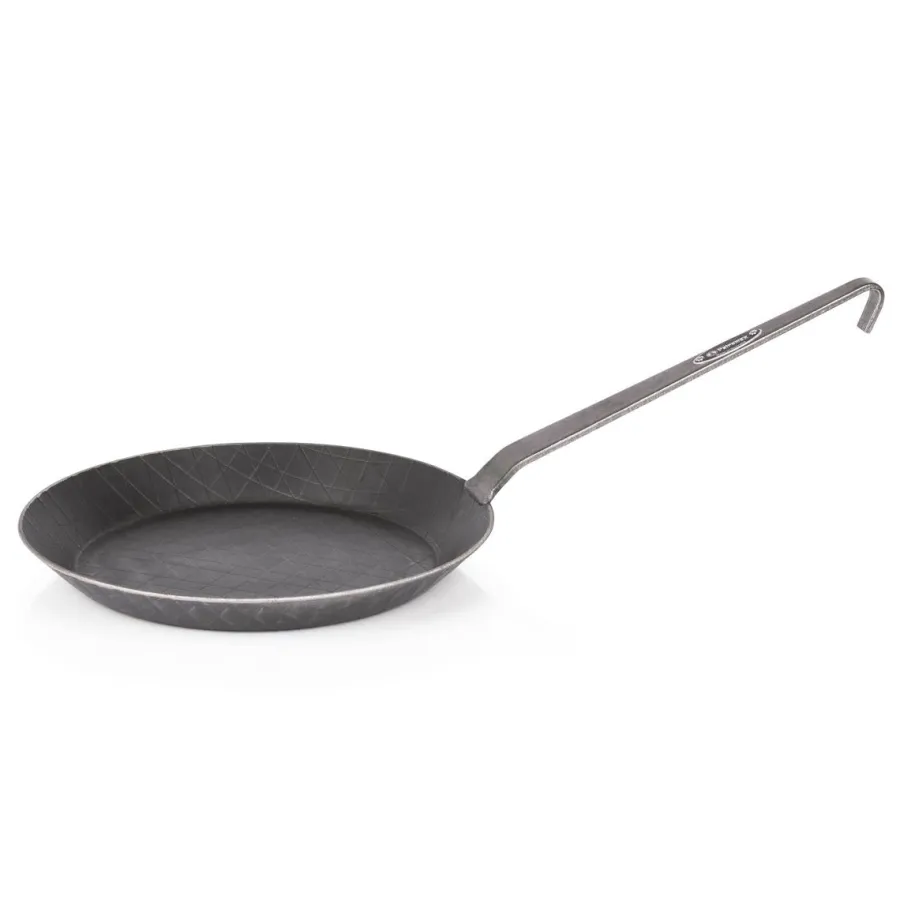 wrought_iron_pan_9.webp Best Wrought iron pan Pans